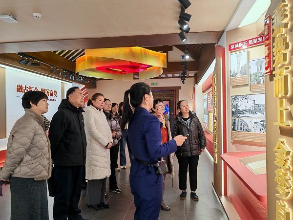 话发展、叙友谊、促合作 党委统战部到金融街参访座谈